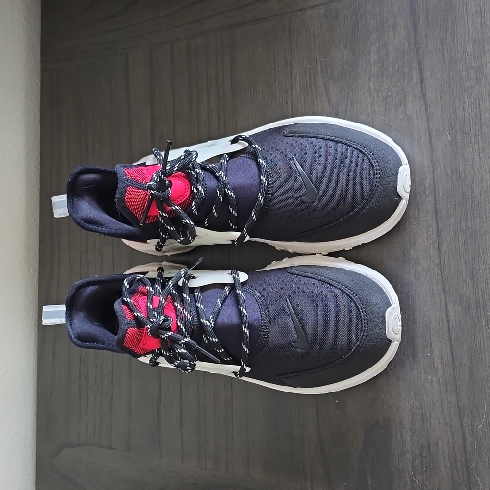 Nike AIr Presto Size 7 Men’s USED